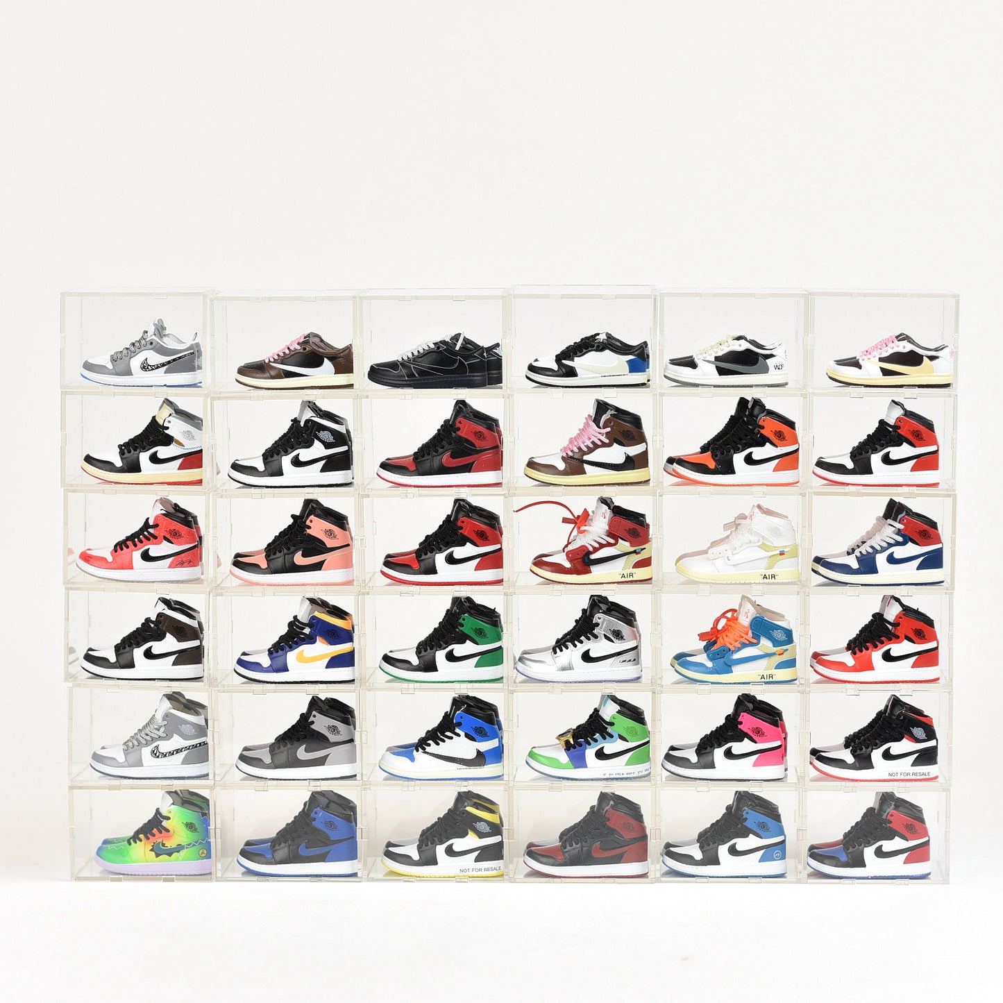 AJ1 Mini Sneakers Collection with Display Case