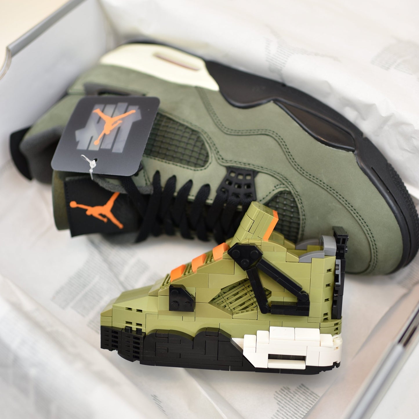 sneakerbricks - hypebrickz - sneakergifts