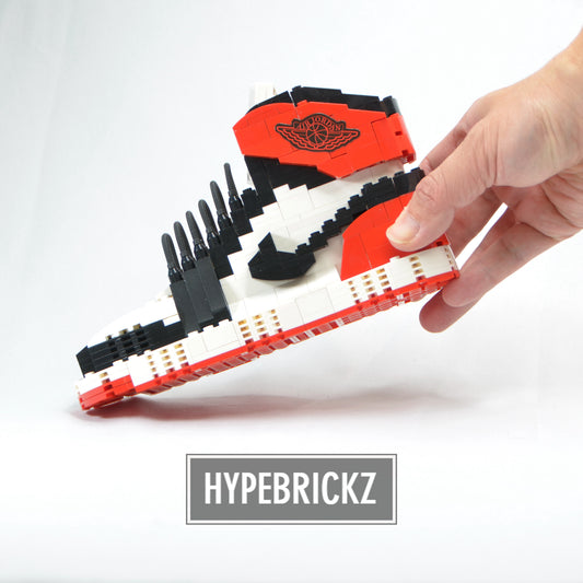 LARGE AJ1 "Black Toe" Sneaker Bricks Sneaker 3D Puzzle Building Toy with Mini Figure