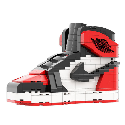 REGULAR "AJ1 Bred Toe" Sneaker Bricks with Mini Figure