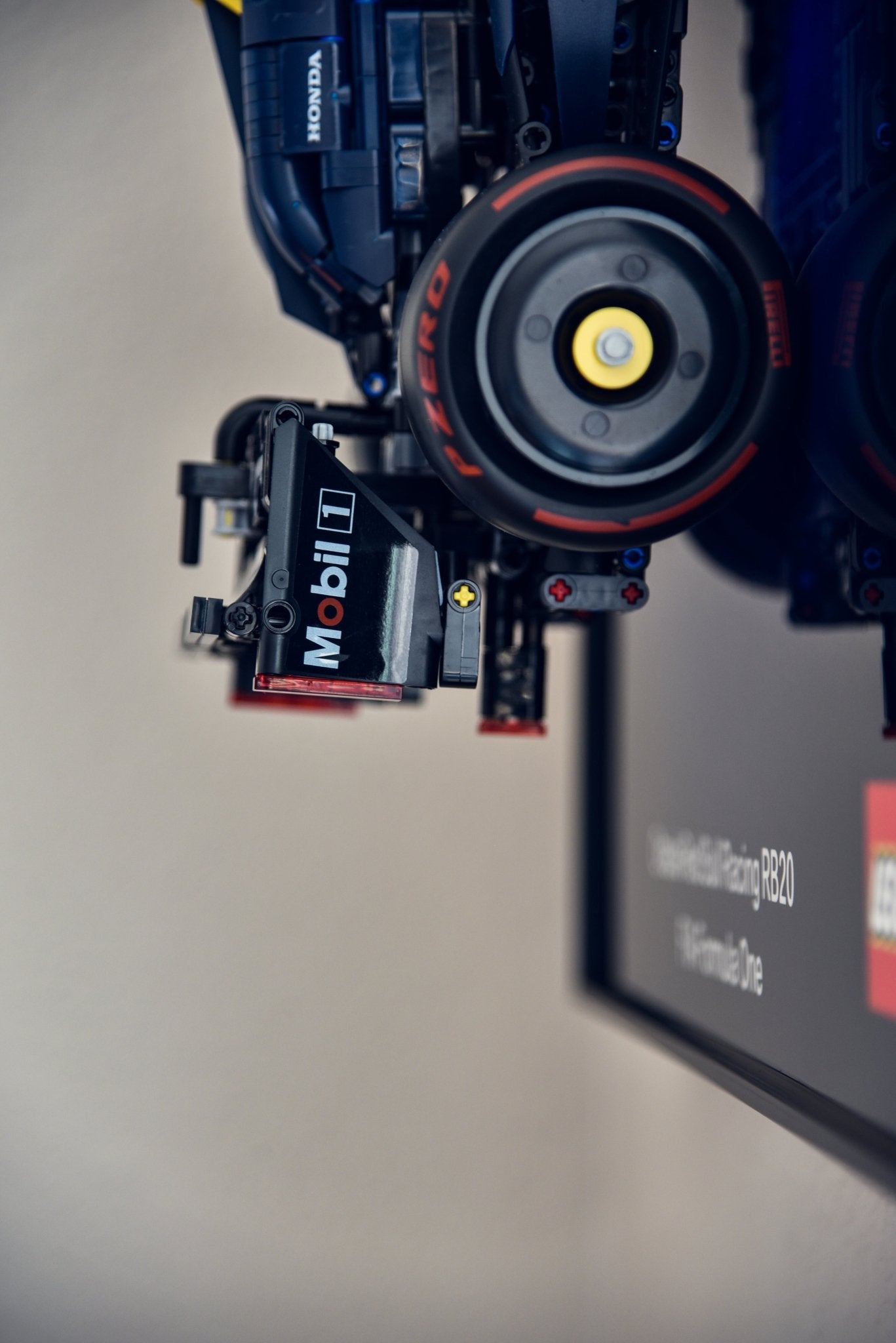 sneakerbricks - hypebrickz - sneakergifts