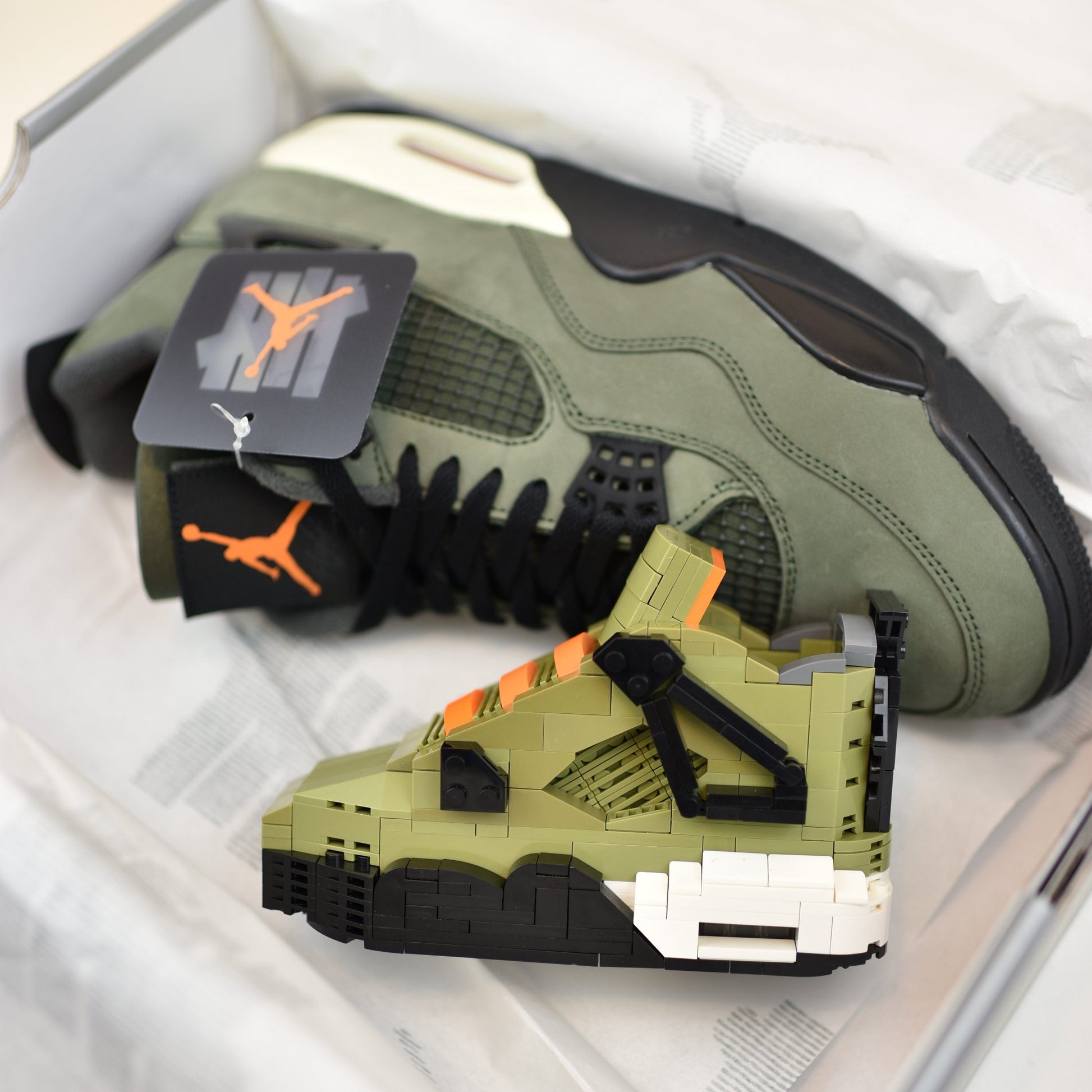 sneakerbricks - hypebrickz - sneakergifts