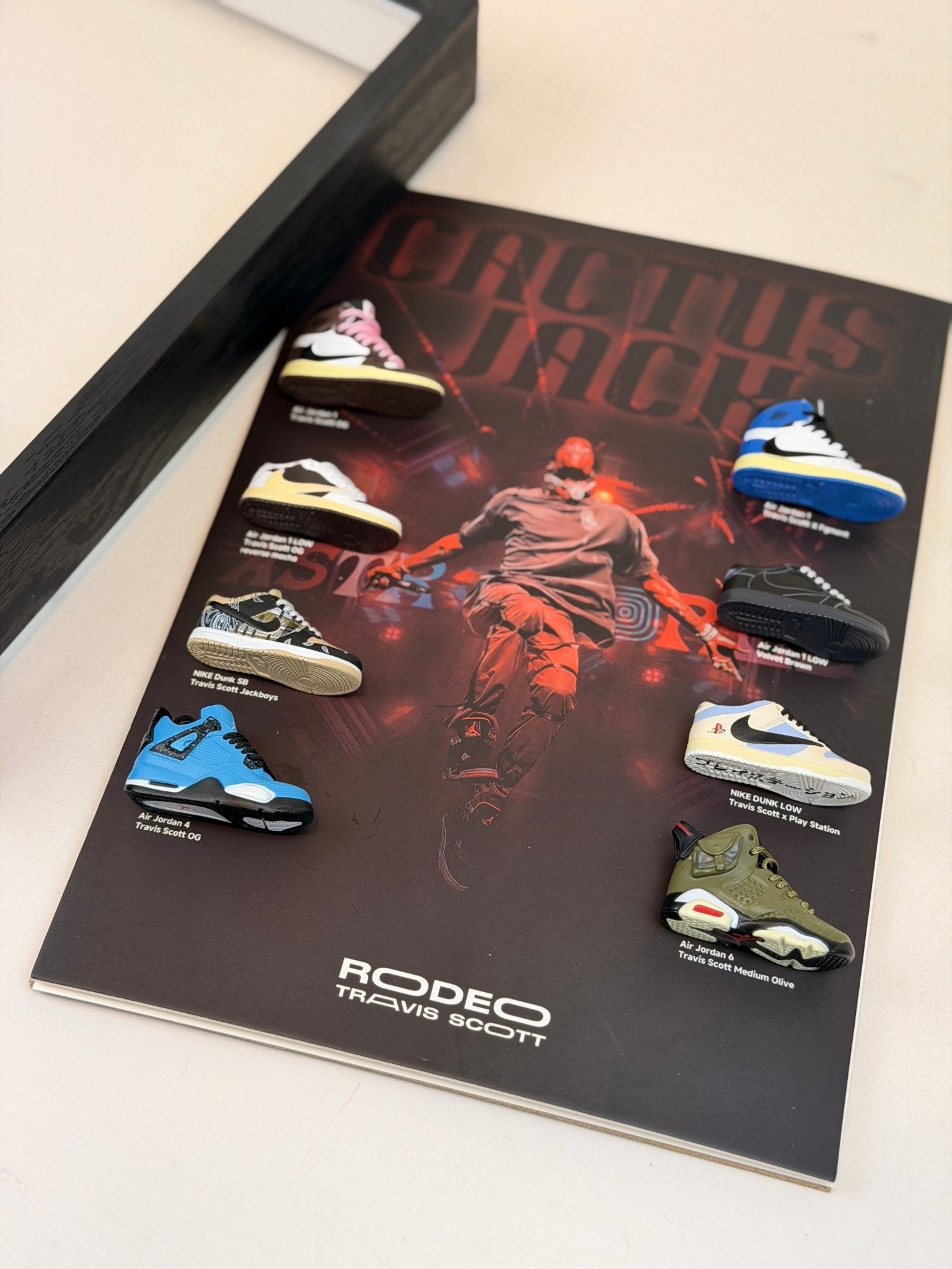 sneakerbricks - hypebrickz - sneakergifts