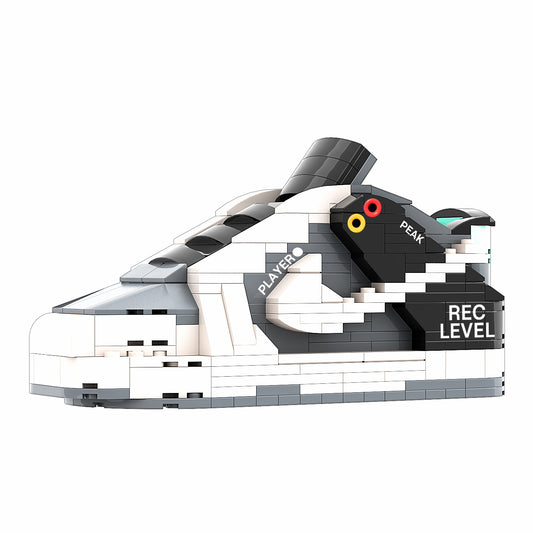 REGULAR  "SB Dunk Camera" Sneaker Bricks with Mini Figure